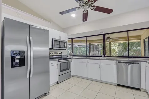 1991 Se Aires Lane Port Saint Lucie FL 34984