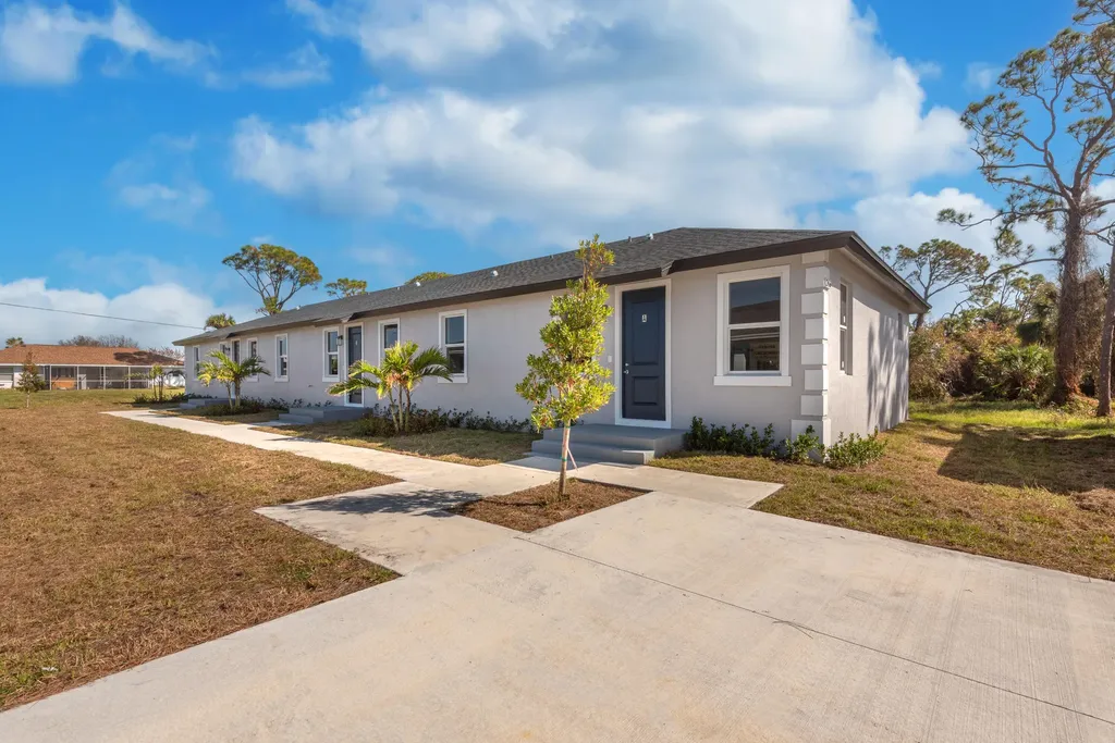 246 Rotonda Boulevard Rotonda West FL 33947