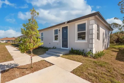 246 Rotonda Boulevard Rotonda West FL 33947