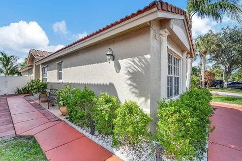 4676 Concordia Lane Boynton Beach FL 33436
