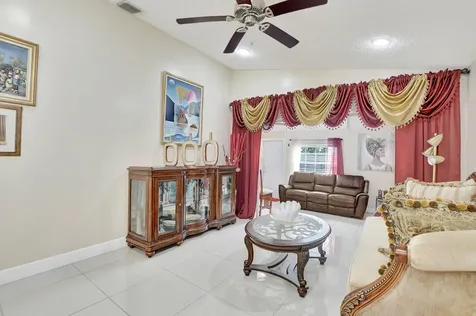 4676 Concordia Lane Boynton Beach FL 33436