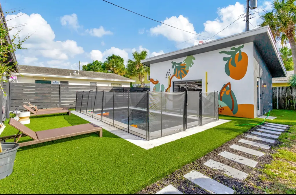 1310 Worthington Street West Palm Beach FL 33401