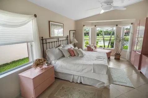 5256 Glenville Drive Boynton Beach FL 33437