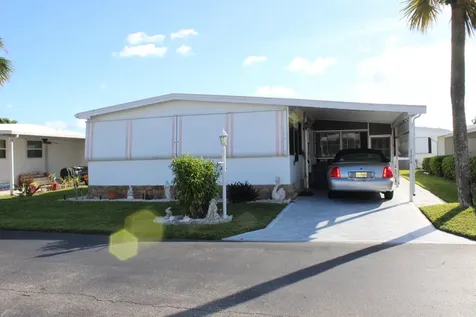 37010 Exuma Bay Boynton Beach FL 33436