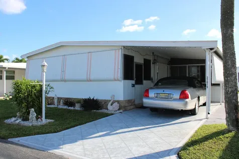 37010 Exuma Bay Boynton Beach FL 33436