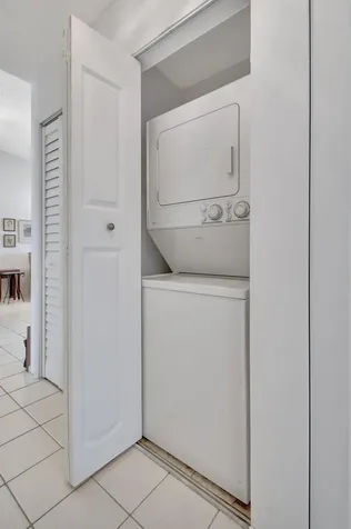 18818 Schooner Drive Boca Raton FL 33496