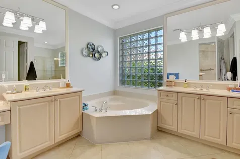 7215 Great Falls Circle Boynton Beach FL 33437