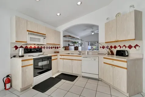 5767 Seashell Terrace Boynton Beach FL 33437