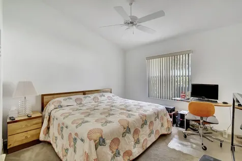 5767 Seashell Terrace Boynton Beach FL 33437