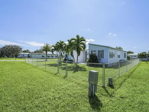 1145 Wren Circle Barefoot Bay FL 32976