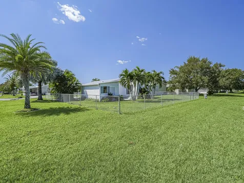 1145 Wren Circle Barefoot Bay FL 32976