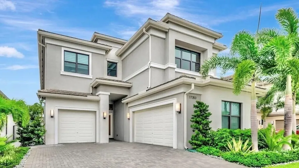 17353 Santaluce Manor Boca Raton FL 33496