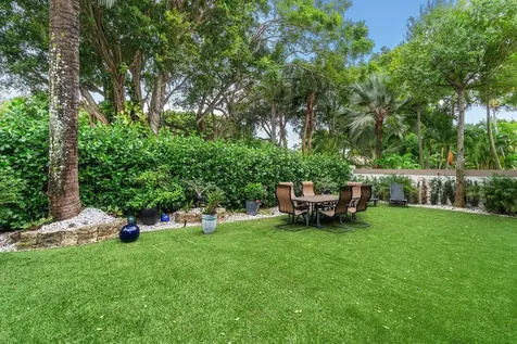 5334 Nw 21st Avenue Boca Raton FL 33496