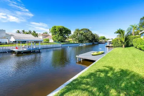 822 Sw 33rd Place Boynton Beach FL 33435