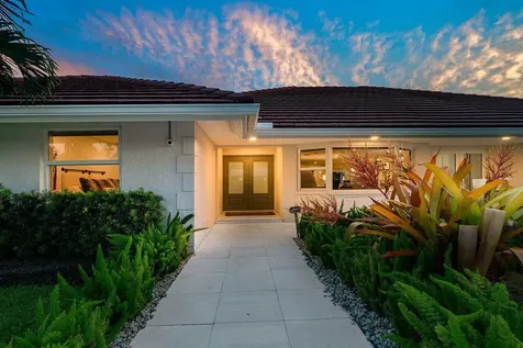 822 Sw 33rd Place Boynton Beach FL 33435