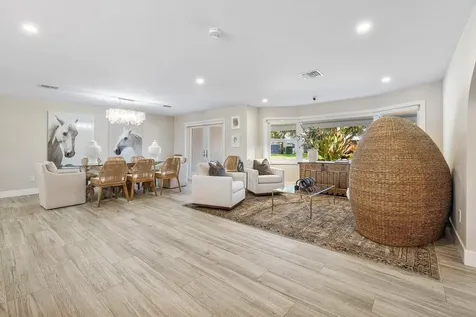 822 Sw 33rd Place Boynton Beach FL 33435