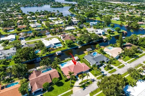 822 Sw 33rd Place Boynton Beach FL 33435