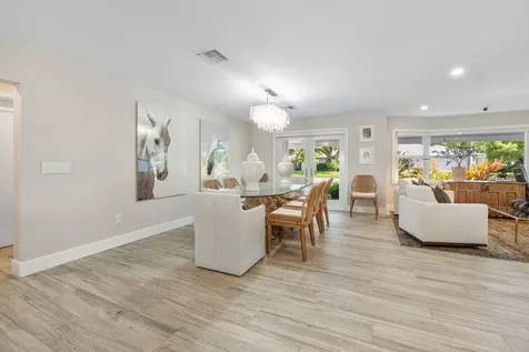 822 Sw 33rd Place Boynton Beach FL 33435