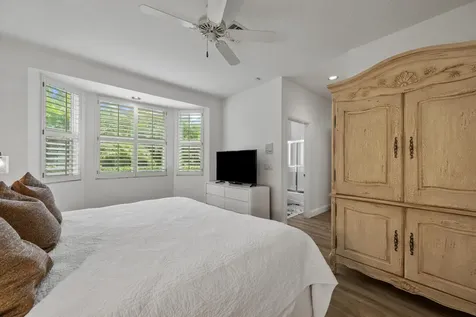 25 Sutton Drive Boynton Beach FL 33436