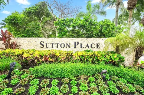 25 Sutton Drive Boynton Beach FL 33436