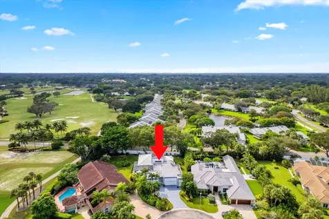 25 Sutton Drive Boynton Beach FL 33436