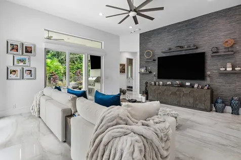 6373 Montesito Street Boca Raton FL 33496