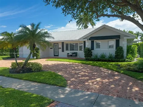850 Elderberry Way Boca Raton FL 33486