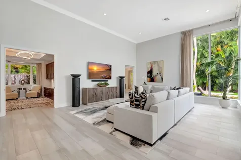 4825 Sanctuary Lane Boca Raton FL 33431