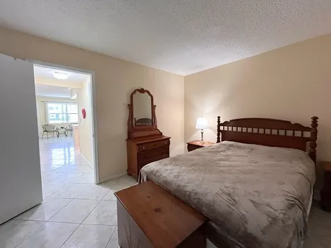 350 Horizons E Boynton Beach FL 33435