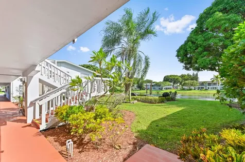 203 Ellesmere D Deerfield Beach FL 33442
