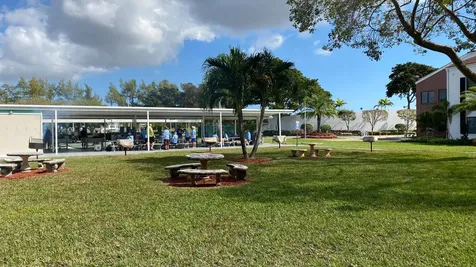 203 Ellesmere D Deerfield Beach FL 33442
