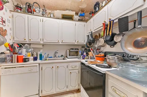 203 Ellesmere D Deerfield Beach FL 33442
