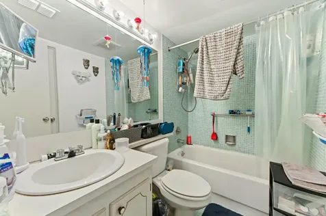 203 Ellesmere D Deerfield Beach FL 33442