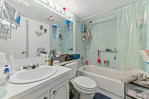 203 Ellesmere D Deerfield Beach FL 33442