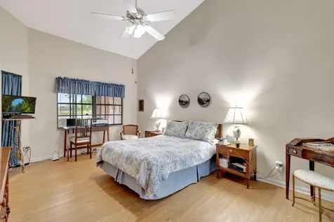 8282 Mooring Circle Boynton Beach FL 33472