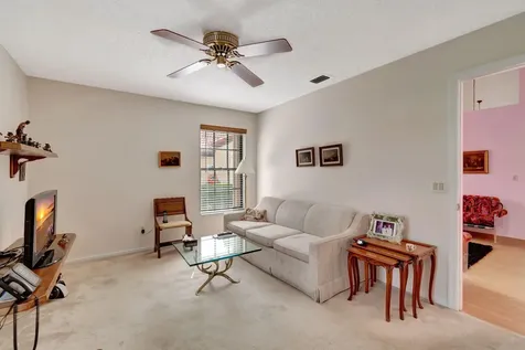 8282 Mooring Circle Boynton Beach FL 33472