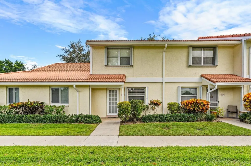 6372 Boca Circle Boca Raton FL 33433