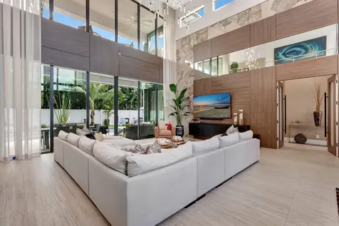 200 Ne 6th Street Boca Raton FL 33432