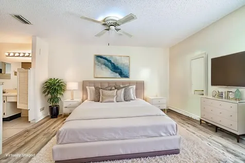 405 Harbour Pointe Way Greenacres FL 33413