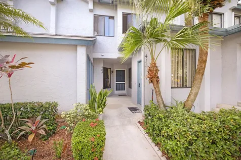 405 Harbour Pointe Way Greenacres FL 33413