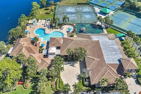 405 Harbour Pointe Way Greenacres FL 33413