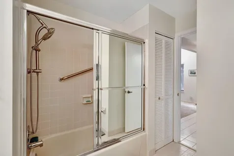 10088 Shadywood Place Boynton Beach FL 33437