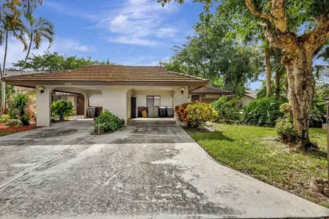 10088 Shadywood Place Boynton Beach FL 33437