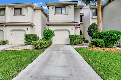 6366 Longboat Lane Boca Raton FL 33433