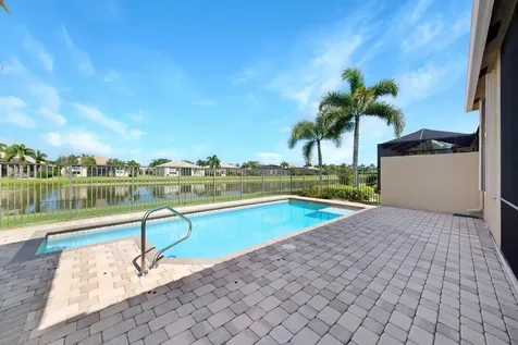 9692 Dovetree Isle Drive Boynton Beach FL 33473