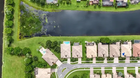 9692 Dovetree Isle Drive Boynton Beach FL 33473