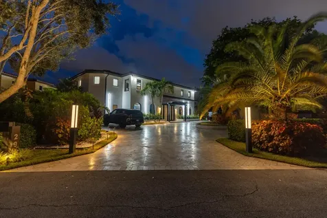 290 Nw 6th Street Boca Raton FL 33432