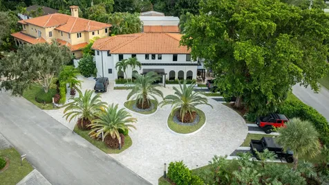 290 Nw 6th Street Boca Raton FL 33432