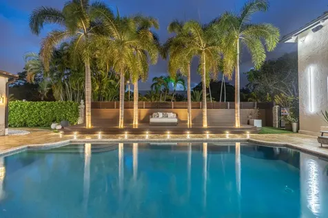 290 Nw 6th Street Boca Raton FL 33432