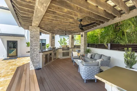 290 Nw 6th Street Boca Raton FL 33432
